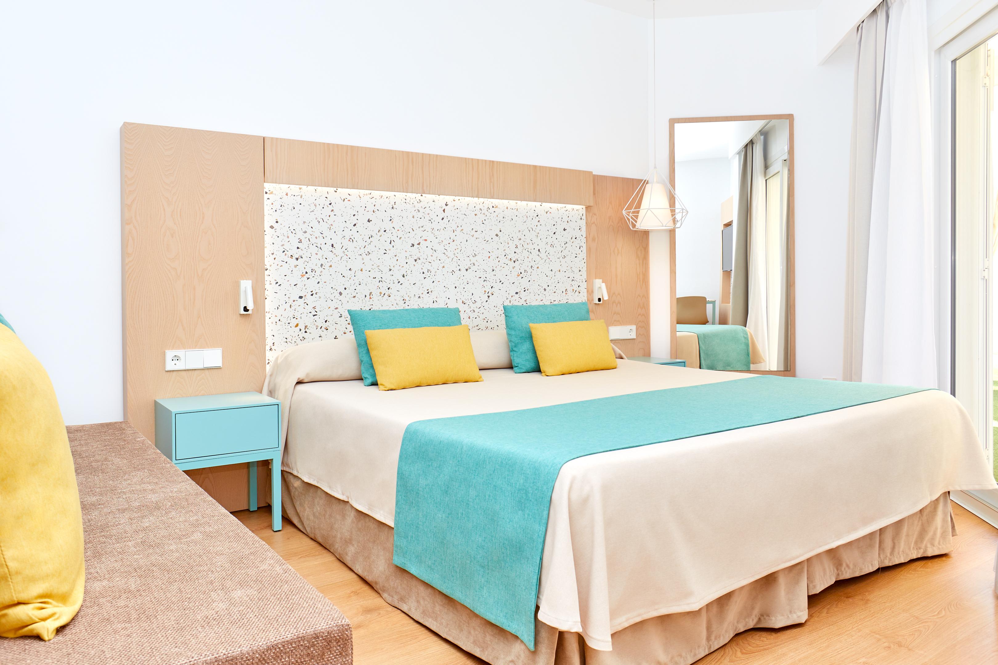 Universal Aparthotel Elisa Playa de Muro  Kültér fotó