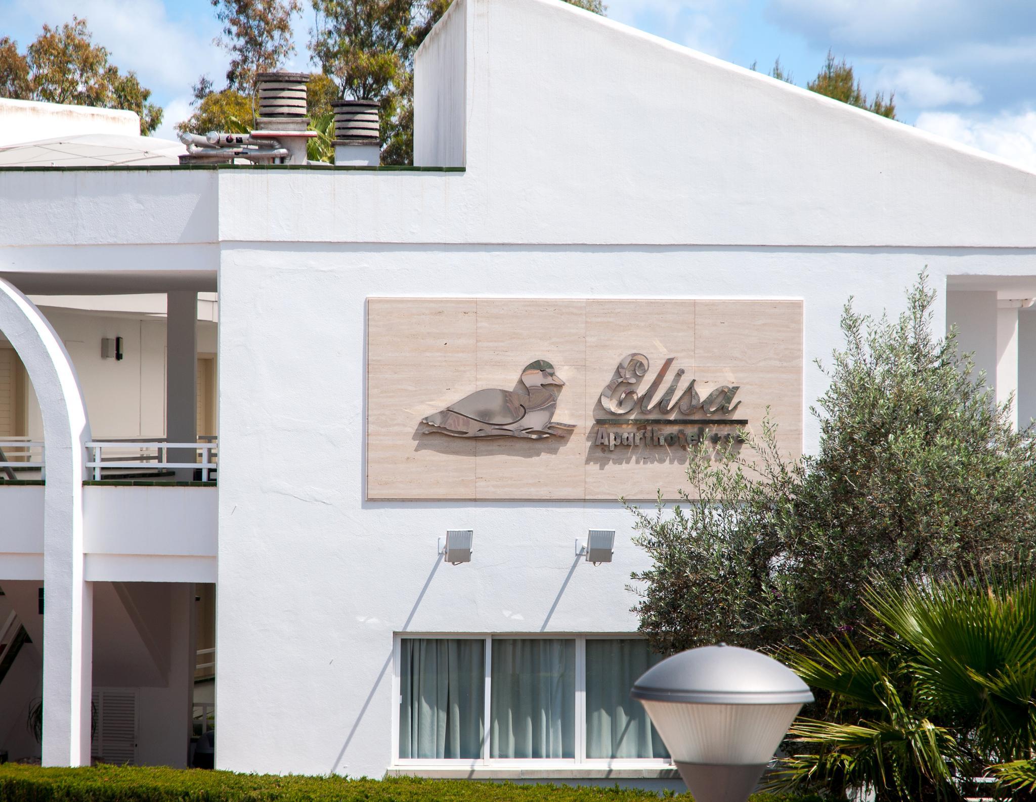 Universal Aparthotel Elisa Playa de Muro  Kültér fotó