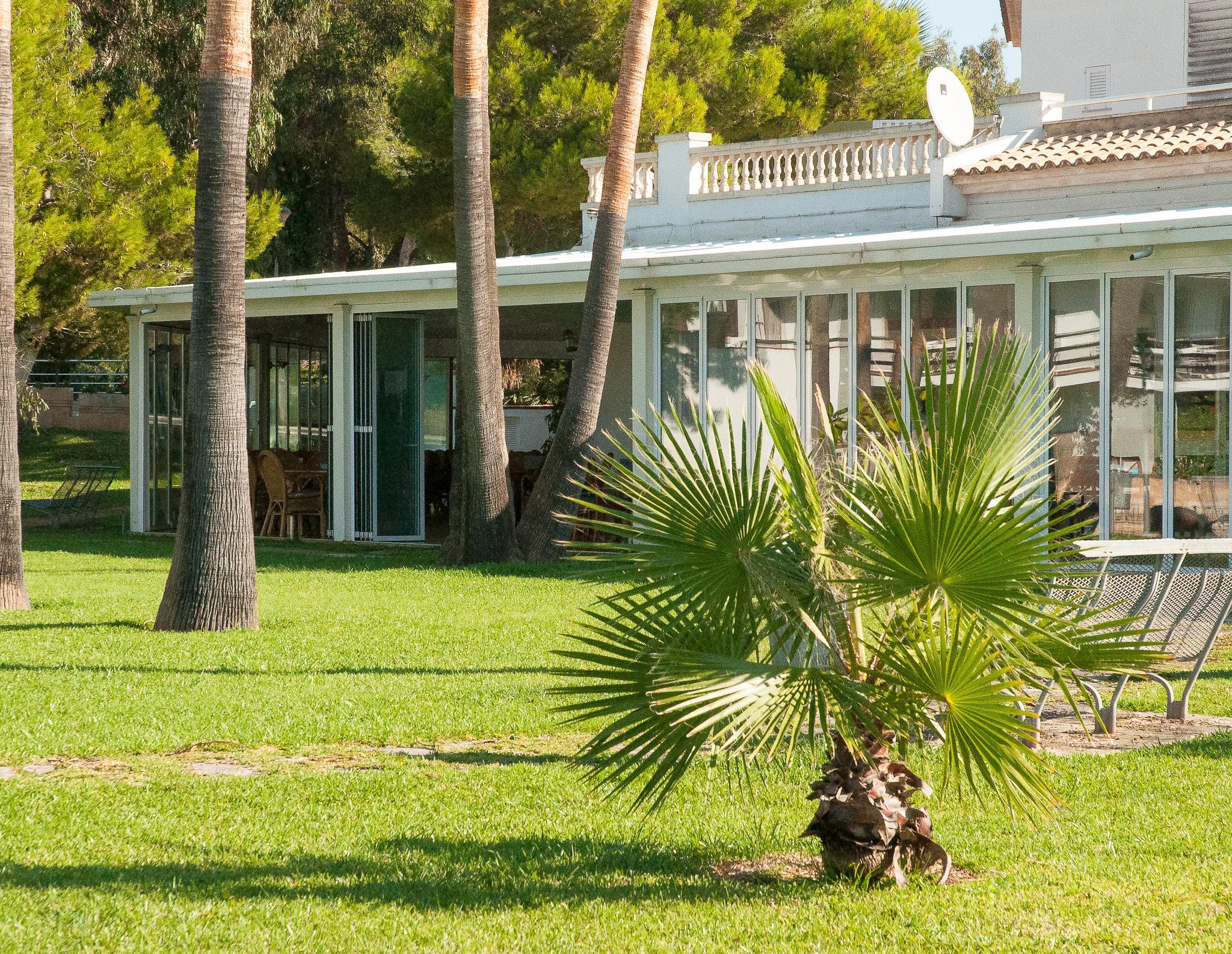 Universal Aparthotel Elisa Playa de Muro  Kültér fotó