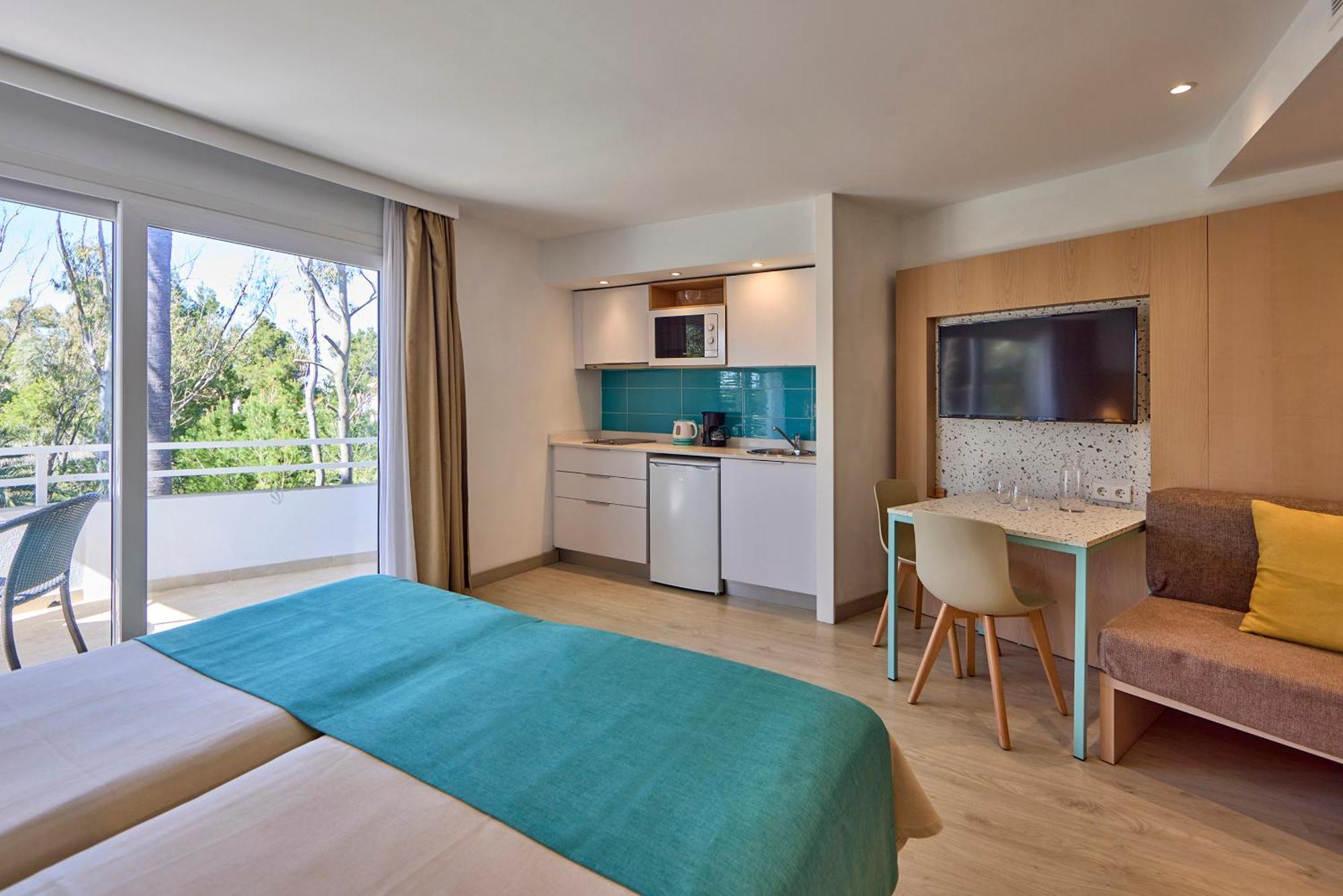 Universal Aparthotel Elisa Playa de Muro  Kültér fotó