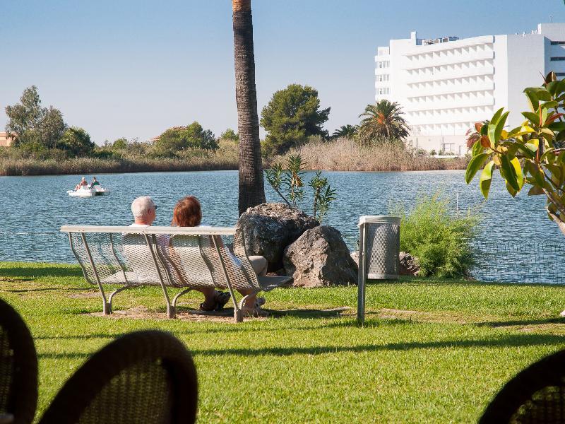 Universal Aparthotel Elisa Playa de Muro  Kültér fotó
