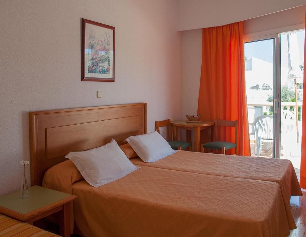 Universal Aparthotel Elisa Playa de Muro  Kültér fotó